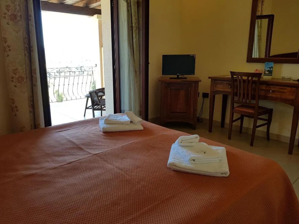 Room, S Olia Hotel, Cagliari