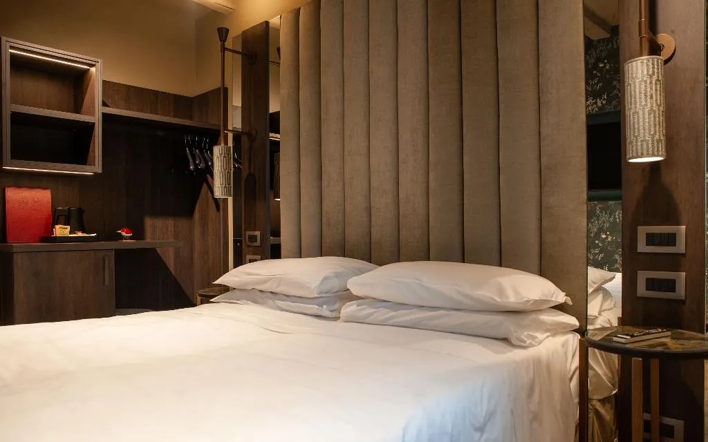 Double or Twin BASIC Room, Campiello Hotel, Venice
