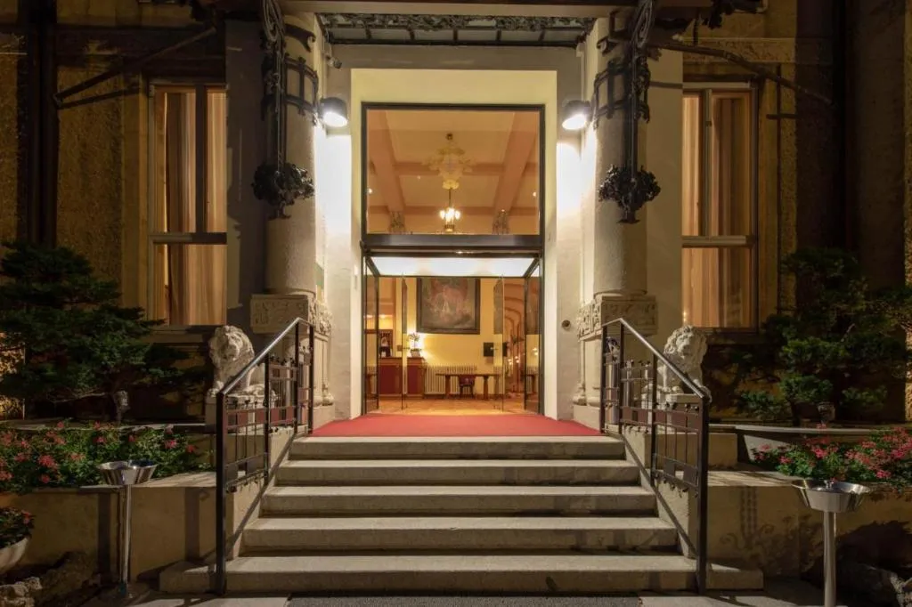 Lobby, I Palazzi - Palace Grand Hotel Varese, Milan