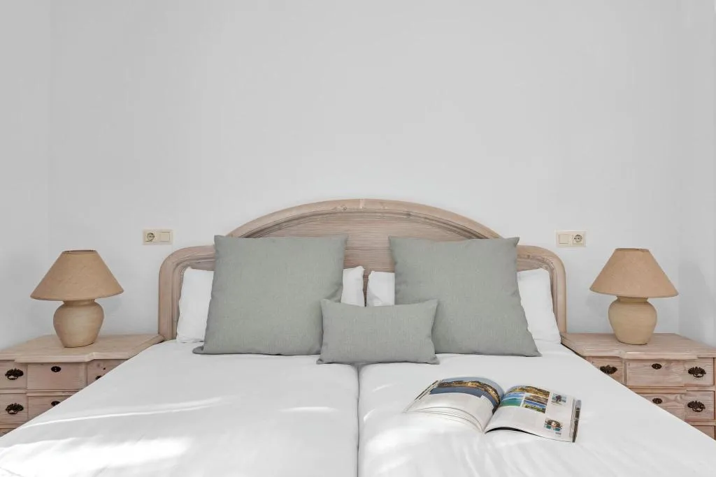 APARTMENT TWO BEDS Room, Ona Cala Pi Club, Majorca