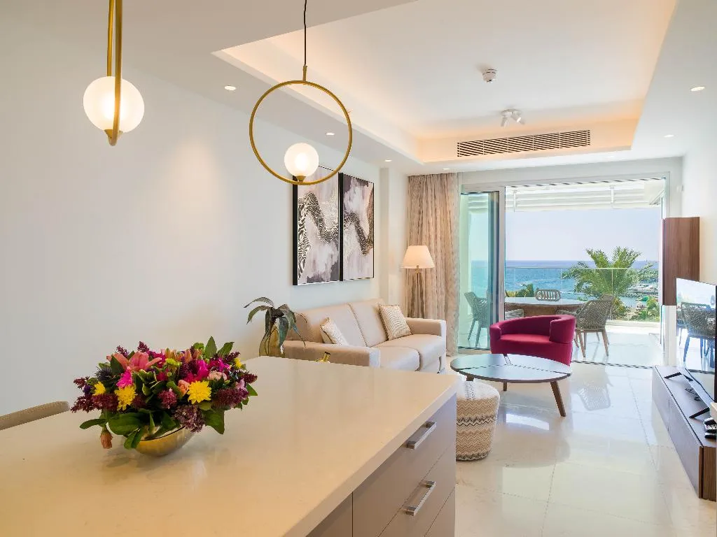 APARTMENT LUXURY Room, The Tower at St Raphael Resort, Cyprus