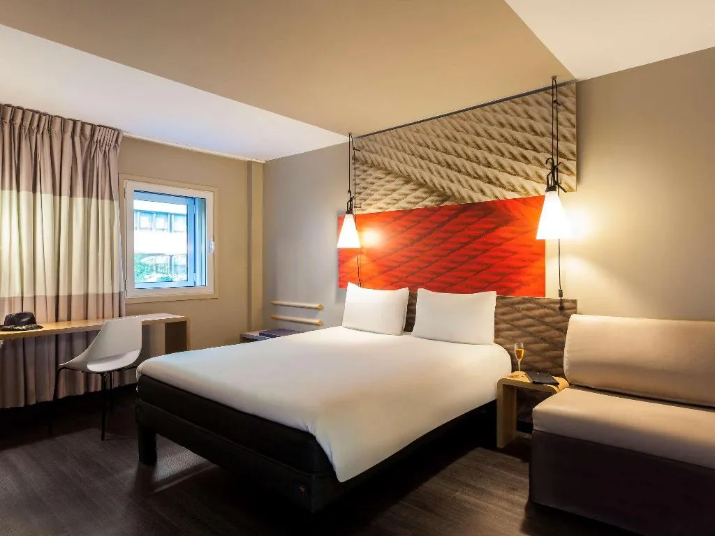 DOUBLE SUPERIOR Room, Ibis Lisboa Liberdade, Lisbon