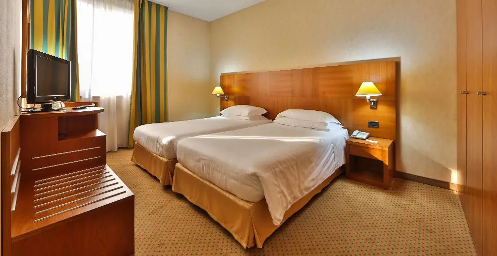 TWIN STANDARD Room, Best Western Cavalieri della Corona, Milan
