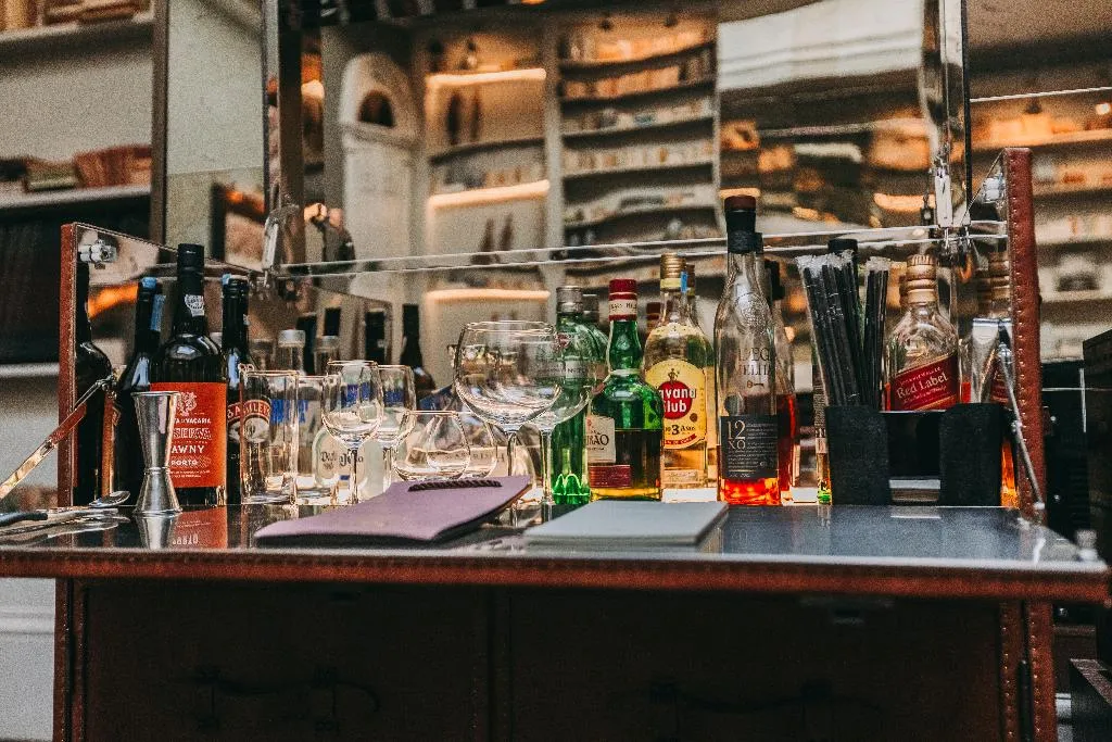 Bar, Torel 1884 Suites & Apartments, Porto