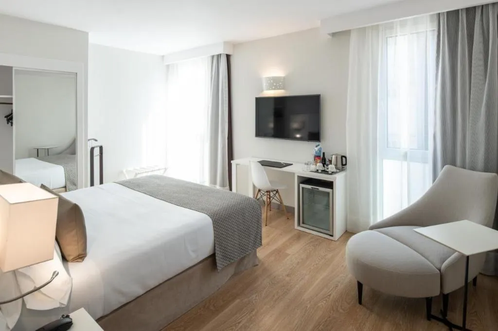 Double or Twin SUPERIOR Room, Catalonia Bristol, Barcelona