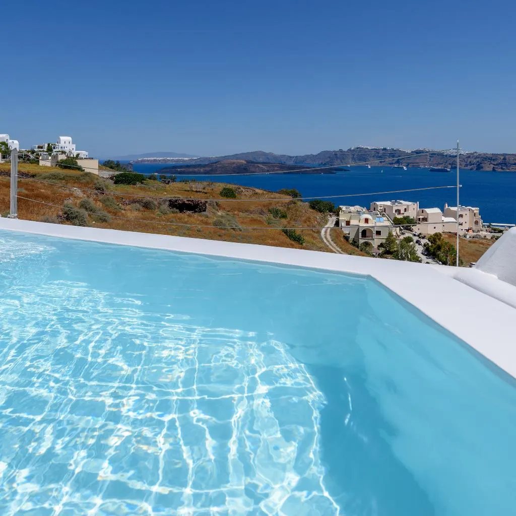 SUITE HONEYMOON Room, Earino Suites and Villas, Santorini