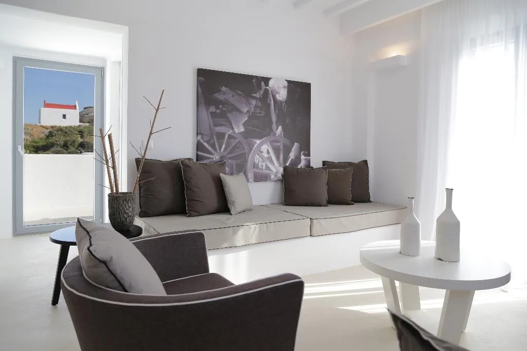 SUITE DELUXE Room, Livin Mykonos Hotel by Mr and Mrs White, Mykonos