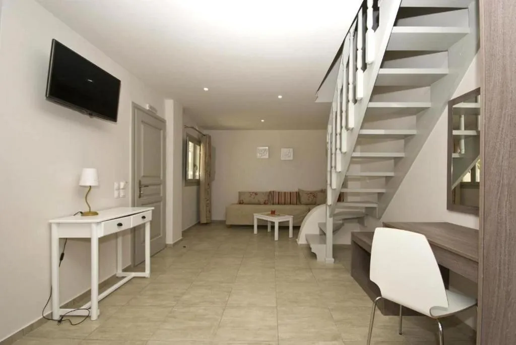 Room, Alafouzos Studios, Santorini