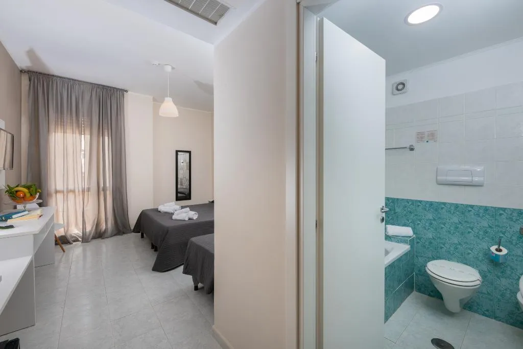 TRIPLE STANDARD Room, Hotel Club Eloro, Catania