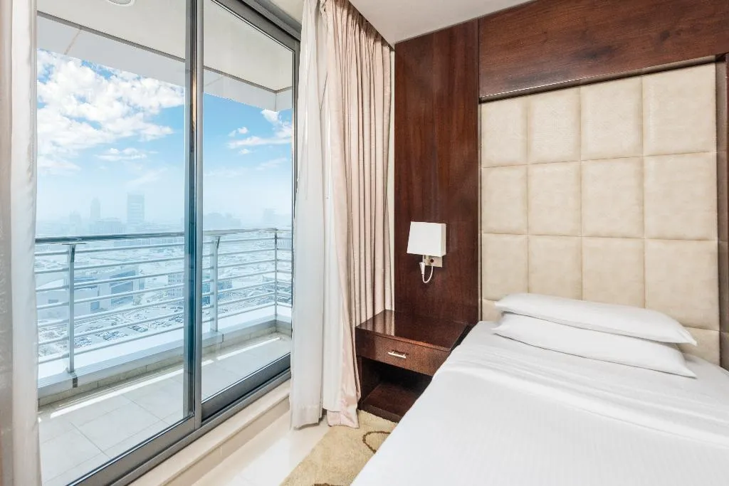 Room, Al Salam Grand Hotel Apartment, Dubai