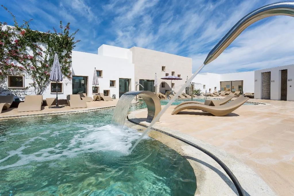 Sports and Entertainment, Grand Palladium White Island Resort & Spa, Ibiza