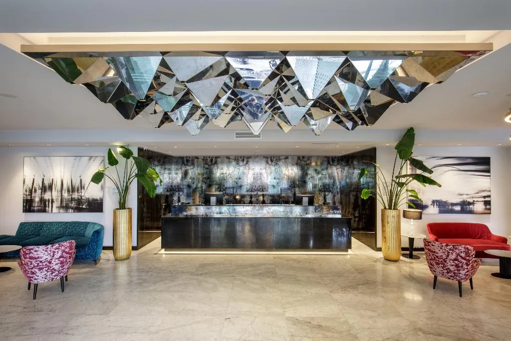 Lobby, St. Martin, Rome