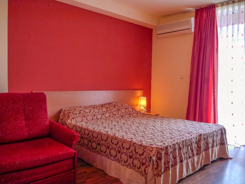 DOUBLE STANDARD Room, Afrodita 1 Freya Apartments, Bourgas