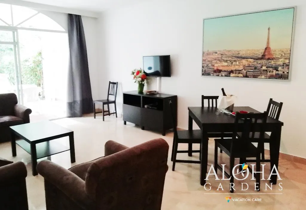 APARTMENT DUPLEX Room, Aloha Gardens, Costa Del Sol