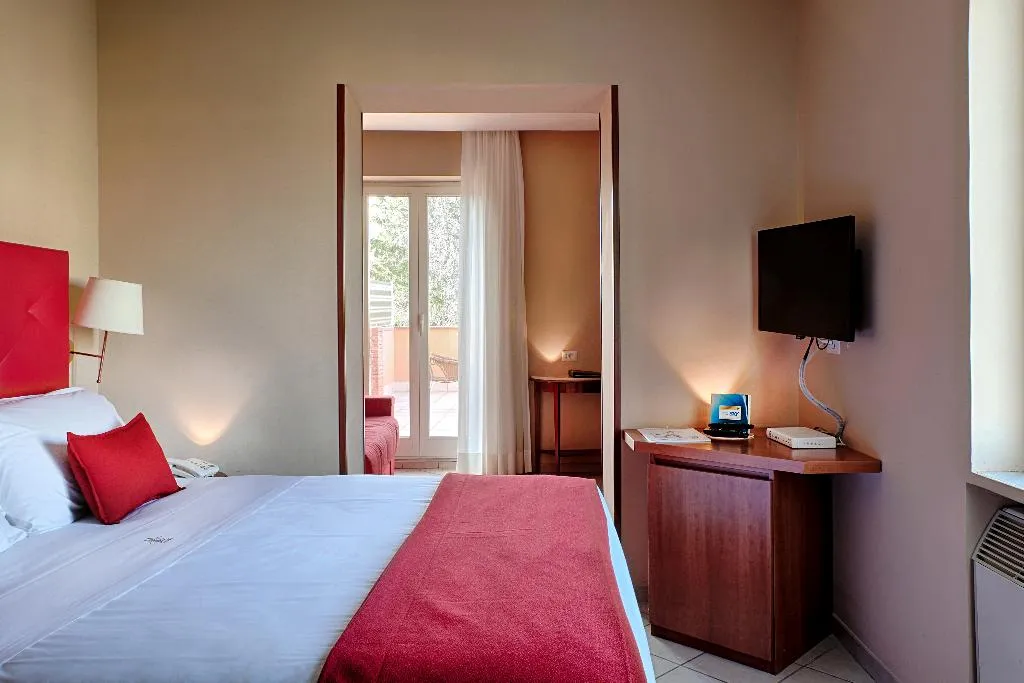 DOUBLE SUPERIOR Room, Montespina Park Hotel, Naples