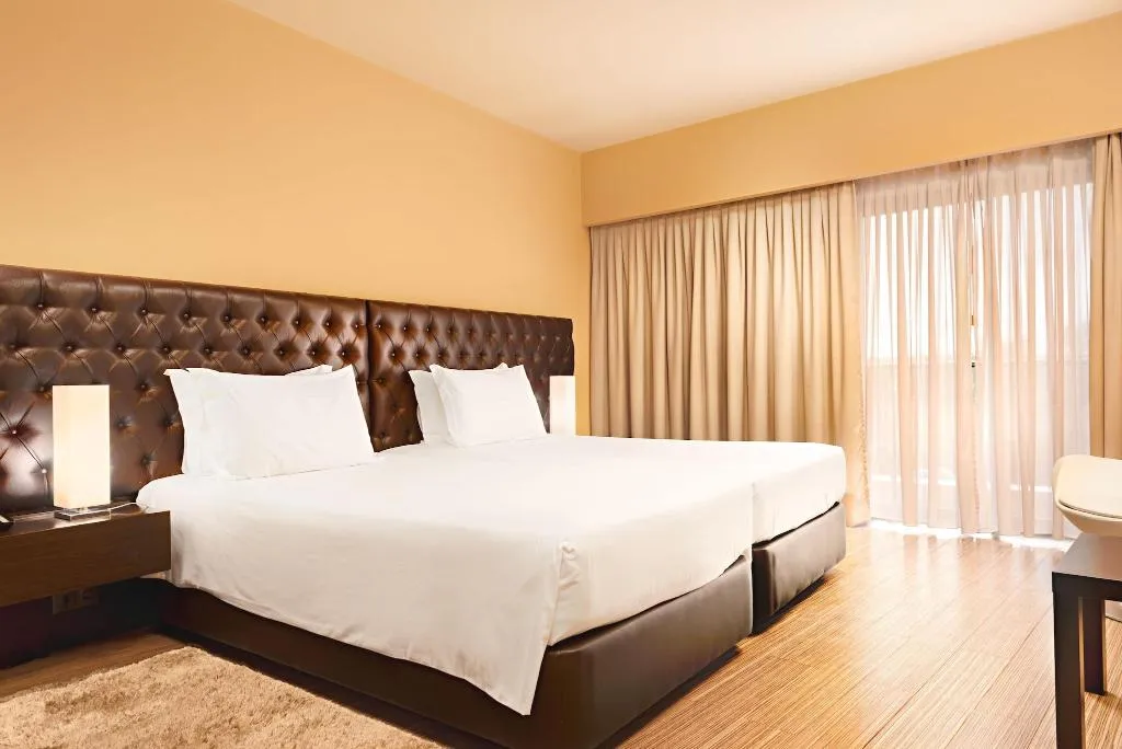 Room, Dos Zimbros, Lisbon
