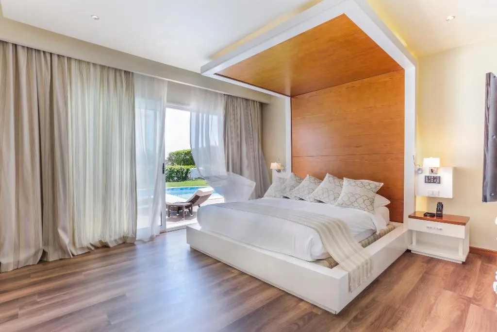JUNIOR SUITE POOL VIEW Room, SUNRISE Montemare Resort -Grand Select, Red Sea Riviera