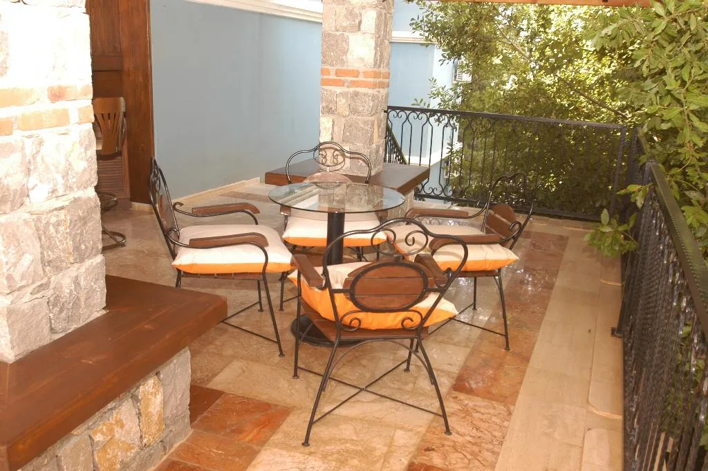 Terrace, Antas Deluxe Apart, Dalaman