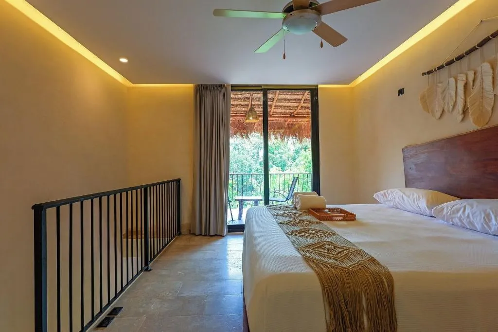 Room, Calea Tulum, Cancun Area
