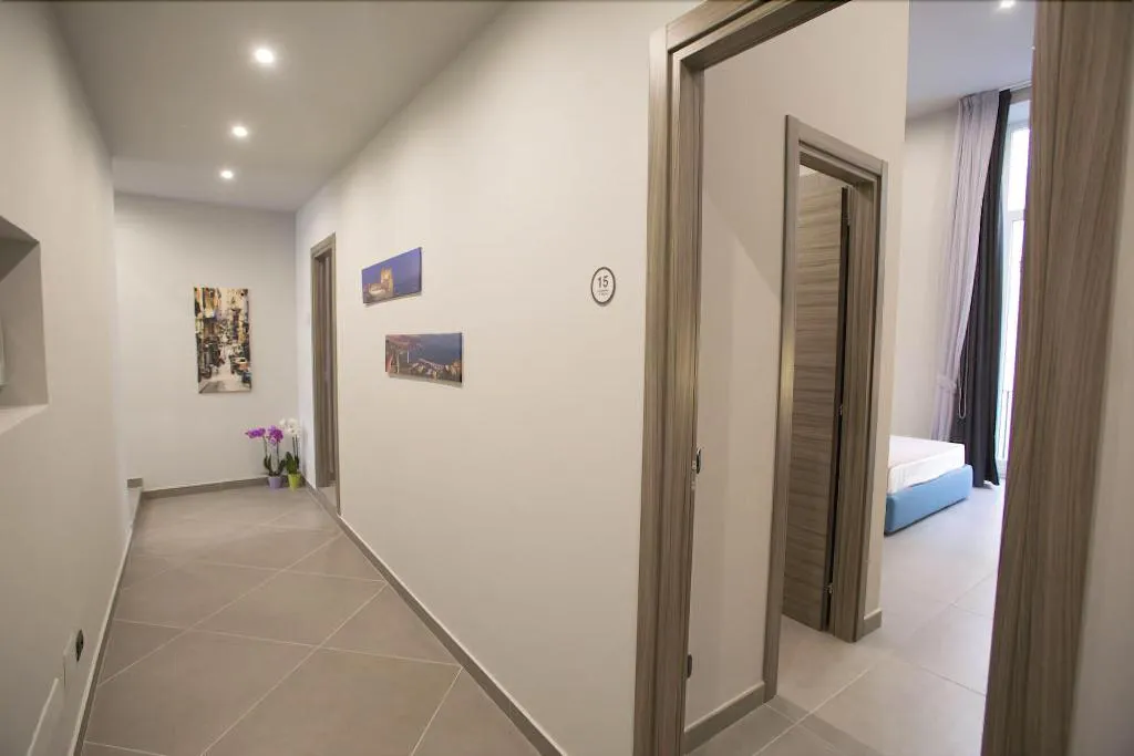 Lobby, Core Napoli, Naples