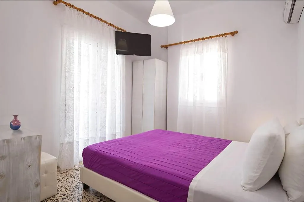Room, Villa Kavallaris & Apartments, Santorini