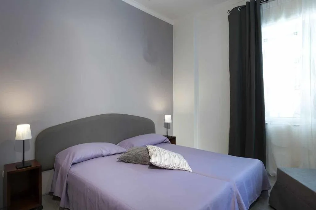 Room, B&B Sleep & Zupp, Naples