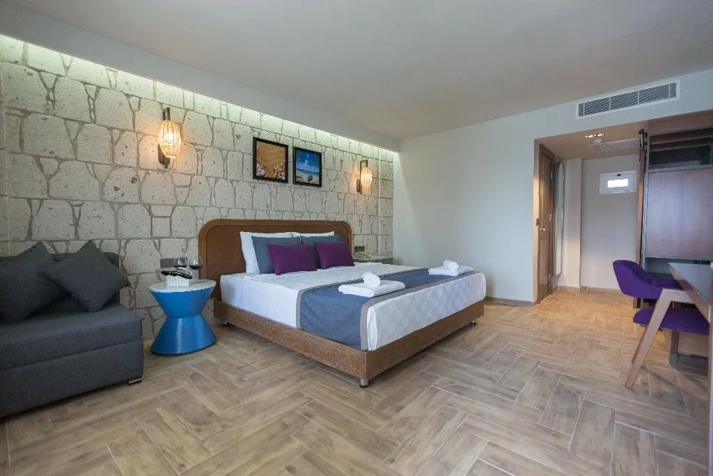 Room, Risus Beach Resort Hotel, Izmir