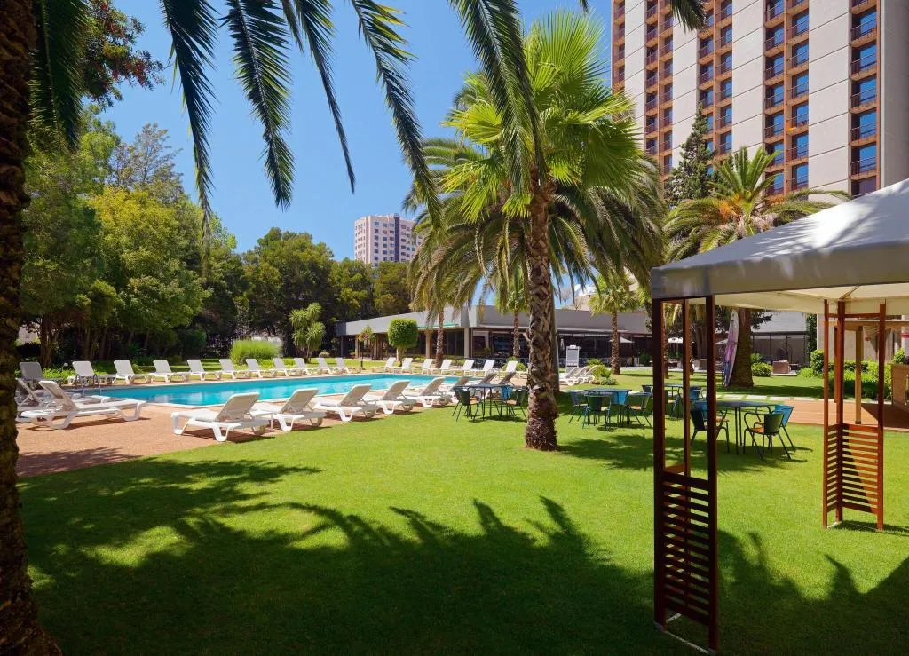 Pool, Marriott Hotel Lisbon, Lisbon