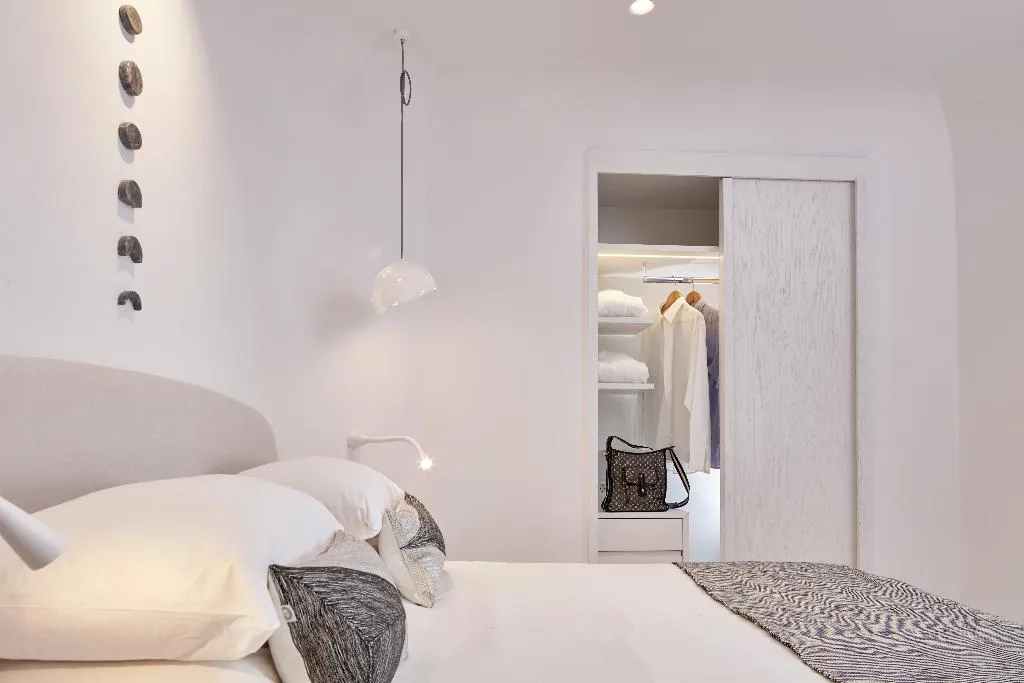 DOUBLE SUPERIOR Room, Cosmopolitan Suites, Santorini