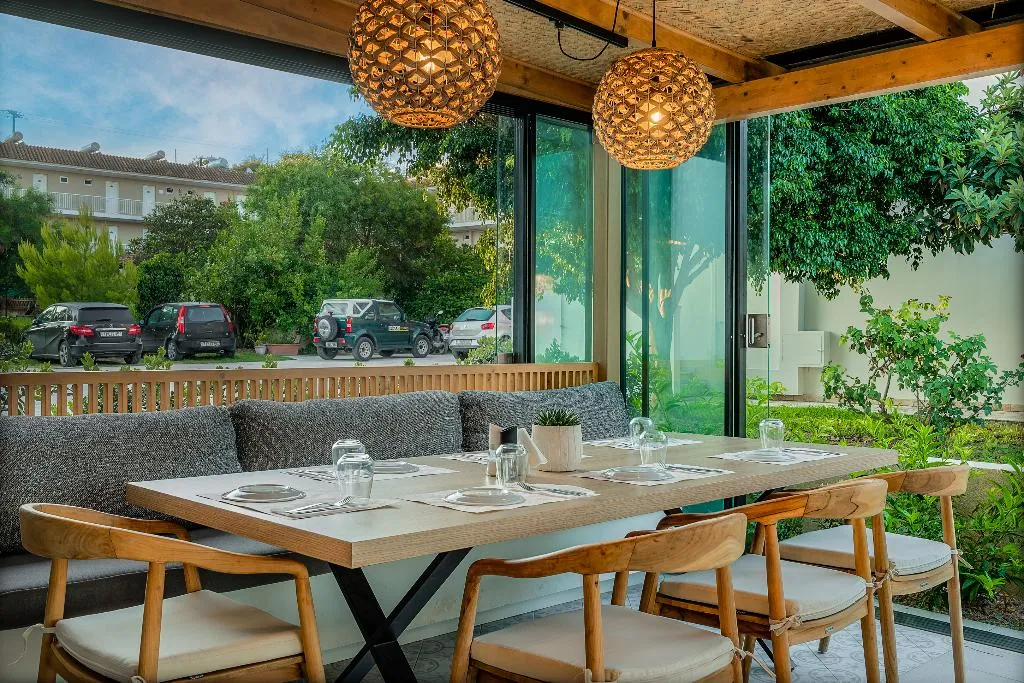Restaurant, Dannas Boutique Apartments, Zante