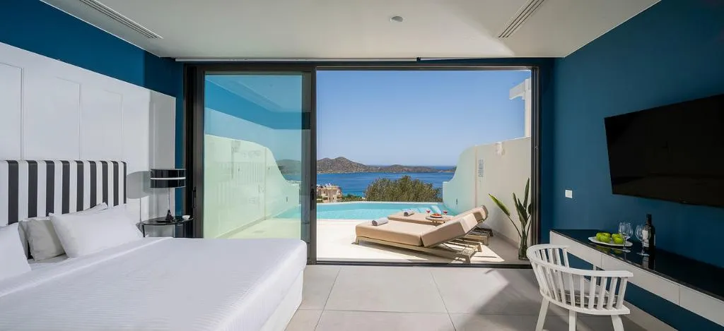 JUNIOR SUITE WITH PRIVATE POOL Room, Elounda Gulf Villas by Sandglass, Crete