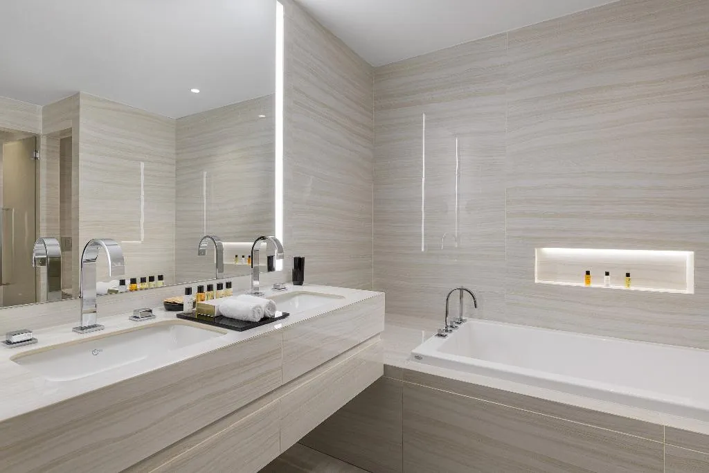 SUITE DELUXE Room, Amarande Hotel, Cyprus