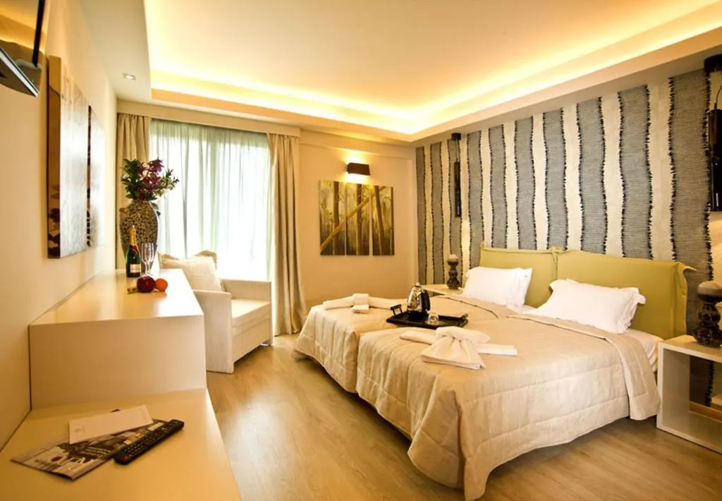 JUNIOR SUITE STANDARD Room, Congo Palace, Athens