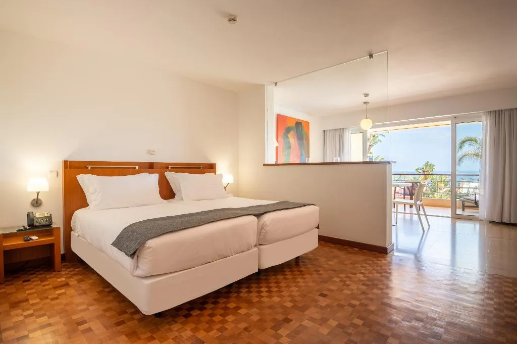 STUDIO SEA VIEW WITH BALCONY Room, Vila Luz, Algarve