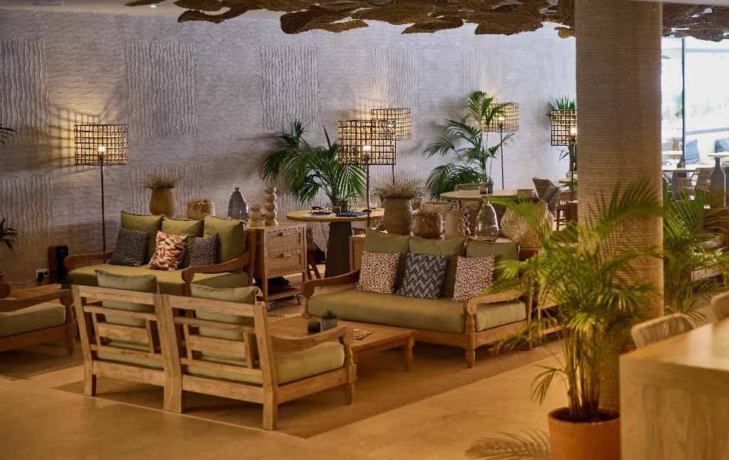 Lobby, Cala San Miguel Ibiza Res, Curio Colllec by Hilton, Ibiza