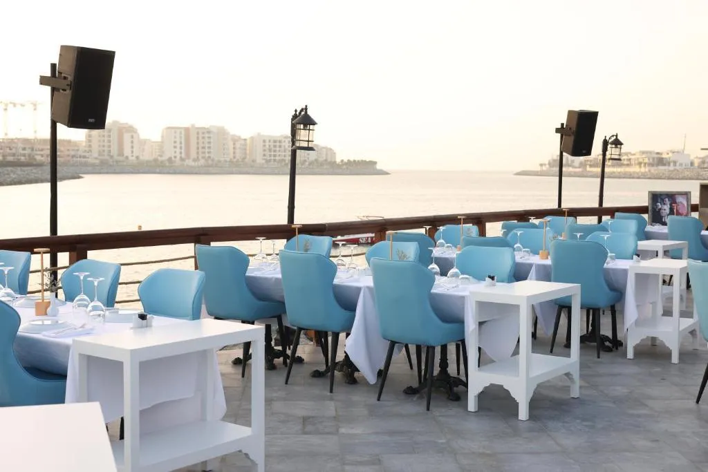 Restaurant, Dubai Marine Beach Resort & Spa, Dubai