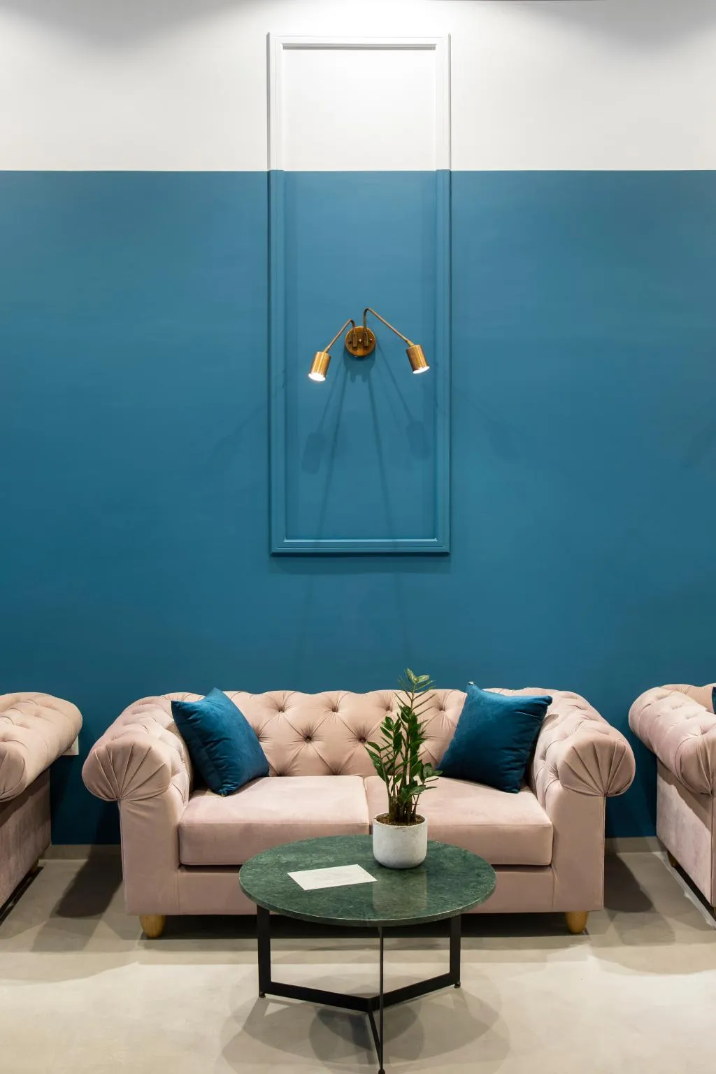 Lobby, Pame Paradiso, Athens