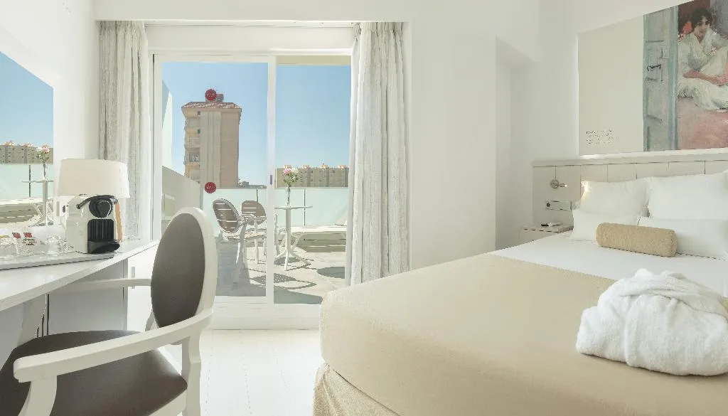 Double or Twin DELUXE Room, Villa Luz Family Gourmet and All Exclusive Hotel, Valencia