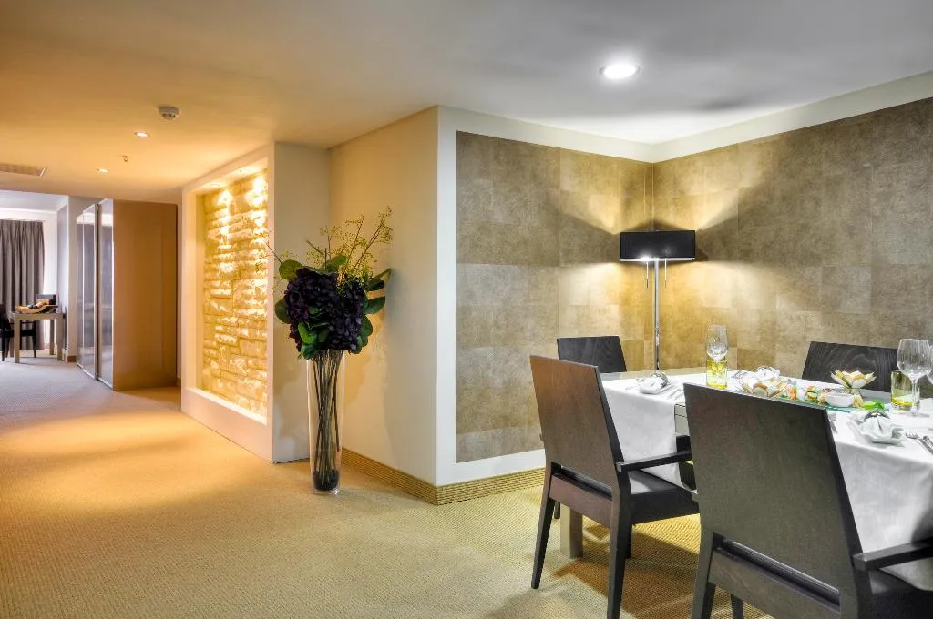 SUITE CAPACITY 2 Room, AX The Palace, Malta