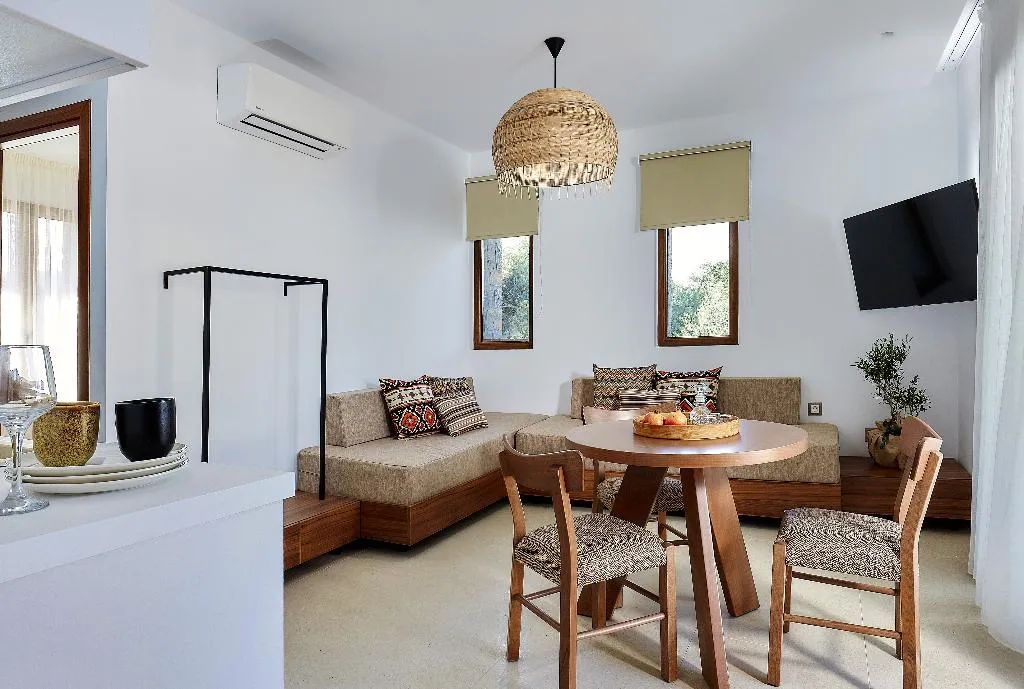SUITE ONE BEDROOM ONE BATHROOM Room, Volta Suites And Villas, Crete