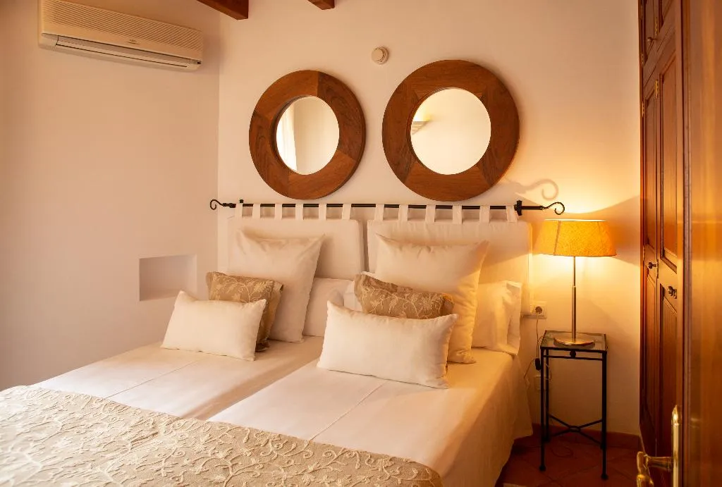 APARTMENT WITH TERRACE Room, Sa Tanqueta de Fornalutx, Majorca