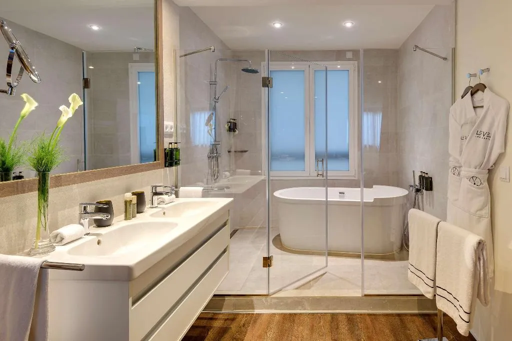 DOUBLE GRAND Room, Melia Madrid Serrano, Madrid
