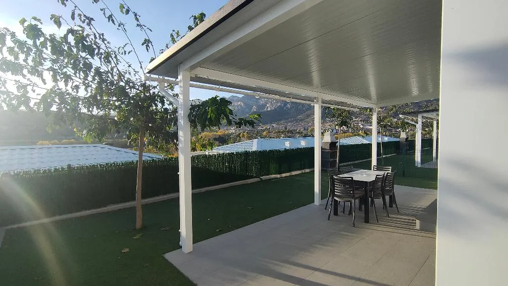 MOBILE HOME THREE BEDROOMS ONE BATHROOM Room, Berga Resort - The Mountain - Wellness center -SPA, Barcelona