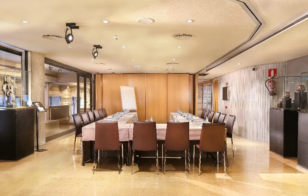 Conferences, Claris and Spa, Barcelona