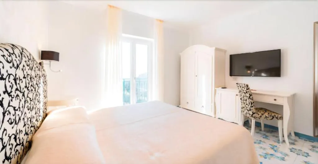 Room, Nonno Francesco B&B, Naples