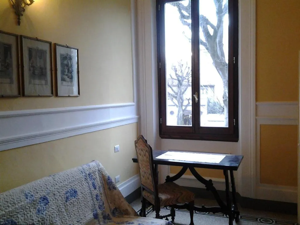 Room, Little Garden Donatello, Florence