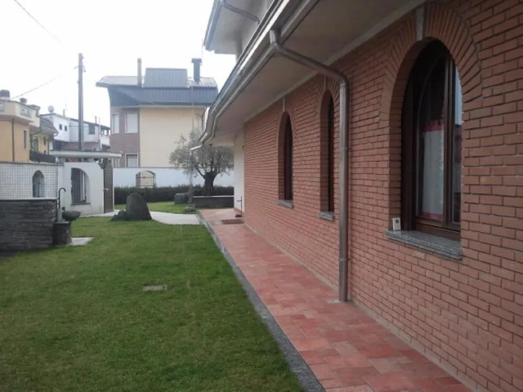 General view, Crespi House, Milan