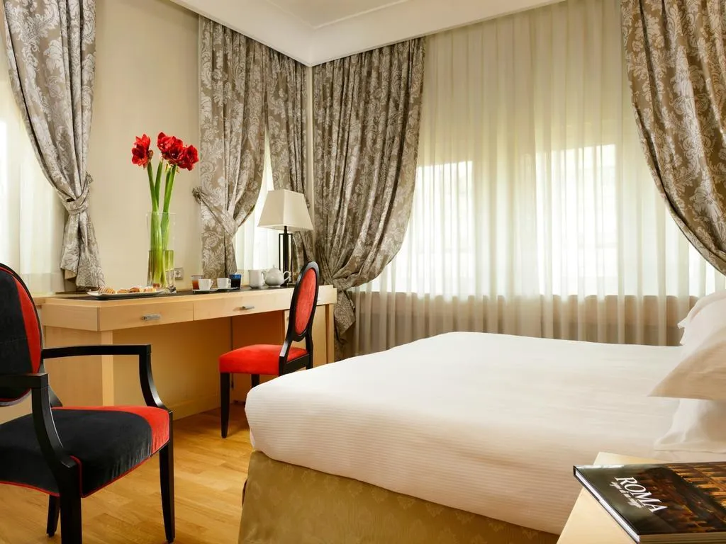 Double or Twin SUPERIOR Room, Grand Hotel Palatino, Rome