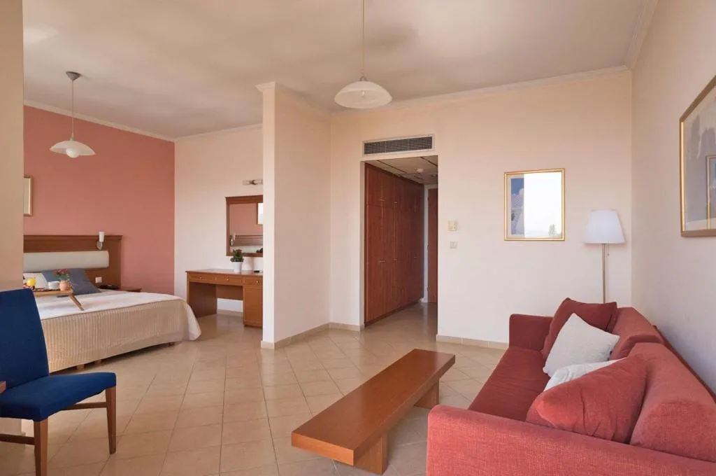 SUITE TWO BEDS Room, Acharnis Kavallari Hotel Suites, Athens