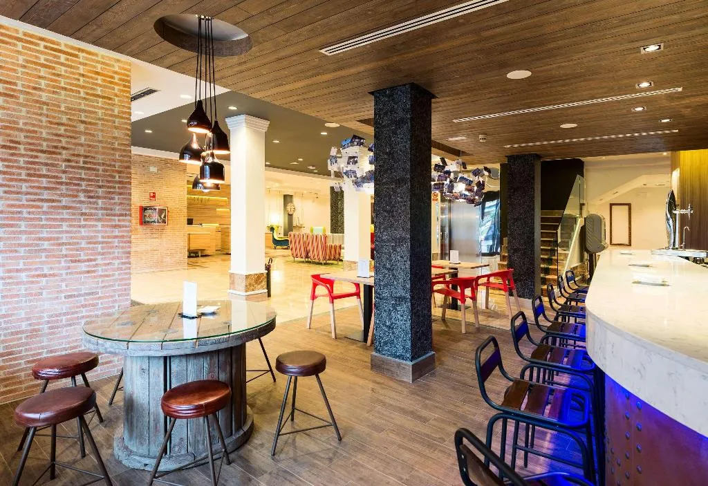 Bar, Madrid Leganes Affiliated By Melia, Madrid